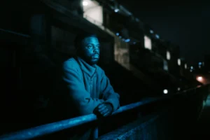 Ο Alfa Mist, η Εξέχουσα Φωνή της Νέας Jazz Σκηνής του Λονδίνου, Ζωντανά στην Αθήνα