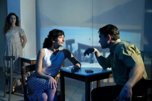 «Αγγέλα» του Γιώργου Σεβαστίκογλου: Παρατεταμένες Παραστάσεις στο Θέατρο Κάμιρος