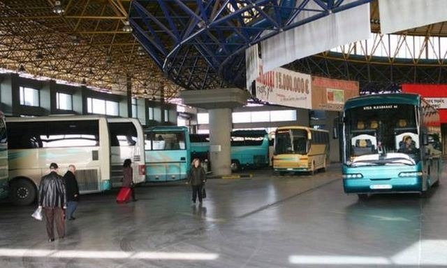 Καθαρά Δευτέρα: Πληρότητες 100% στα δρομολόγια για Πάτρα από τα ΚΤΕΛ Κηφισού, αποκριάτικη έξοδος εκδρομέων