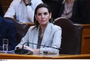 Όλγα Κεφαλογιάννη: Απόσυρση Αγωγής για την Επιμέλεια των Παιδιών – Νέες Εξελίξεις στη Δικαστική Διαμάχη με τον Μίνωα Μάτσα