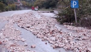 Έκκληση από Επιστήμονες: Η Κλιματική Κρίση Εντείνει τις Κατολισθήσεις στην Ελλάδα – Άμεση Ανάγκη για Πρόληψη και Παρέμβαση