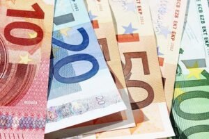 Έκτακτες Πληρωμές από e-ΕΦΚΑ και ΔΥΠΑ: Σχεδόν 2,5 Δισεκατομμύρια Ευρώ σε 4,3 Εκατομμύρια Δικαιούχους Φεβρουαρίου 2026