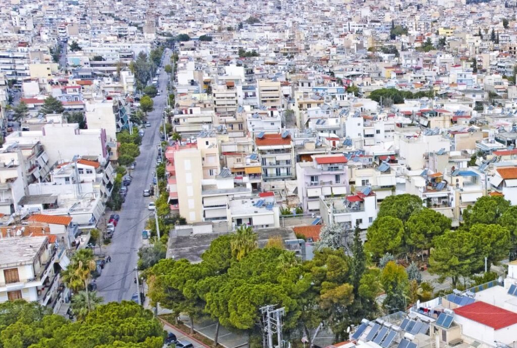 Αυθαίρετα και Ημιυπαίθριοι: Οδηγίες του Υφυπουργού Περιβάλλοντος Νίκου Ταγαρά για τα Νέα Πρόστιμα και τις Ρυθμίσεις