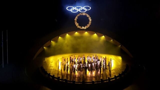 Τελετή Λήξης Χειμερινών Ολυμπιακών Αγώνων 2026: Μια Φαντασμαγορική Ανασκόπηση και Όσα Συγκίνησαν (Βίντεο)
