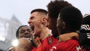 Premier League: Η Μάντσεστερ Γιουνάιτεντ επικρατεί της Έβερτον με 1-0 και με τον Σέσκο οδηγό, “βλέπει” Champions League!