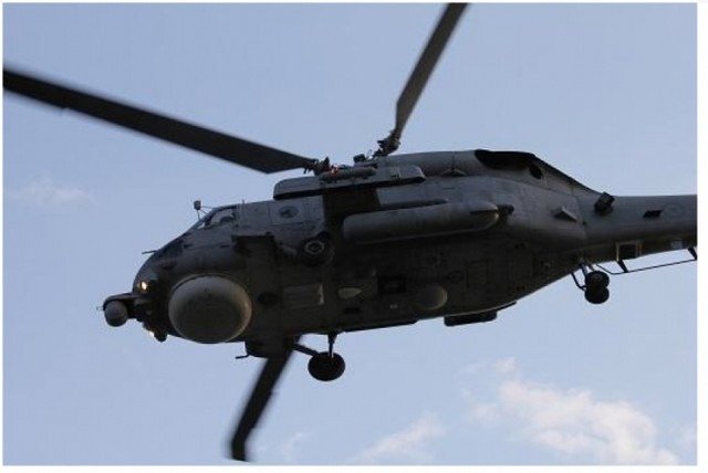 Σοκαριστικό ατύχημα στο Ιράν: Ελικόπτερο προσέκρουσε σε αγορά φρούτων, αναφορές για νεκρούς και τραυματίες