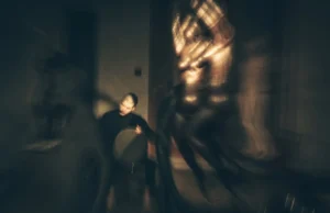 Ο Ευριπίδης «συνομιλεί» με τον Γιαννούλη Χαλεπά στην Εθνική Γλυπτοθήκη