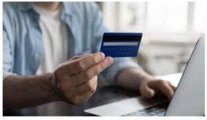 Πληρωμές με Κάρτα στις Μικρομεσαίες Επιχειρήσεις: 3 στις 10 Δαπανούν Πάνω από το 50% των Εξόδων τους, σύμφωνα με Έρευνα του ΙΜΕ ΓΣΕΒΕΕ