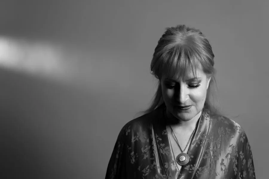 “Elly Loves Jazz”: Η Έλλη Πασπαλά Μαγεύει τον Απρίλιο στο Θέατρο Ολύμπια με Αλησμόνητες Jazz Μελωδίες