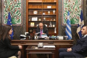 Ολοκληρώθηκε η Εξεταστική Επιτροπή για τον ΟΠΕΚΕΠΕ: Παραδόθηκε το Πόρισμα στον Πρόεδρο της Βουλής, Νικήτα Κακλαμάνη