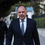 Οδηγίες του Γιώργου Γεραπετρίτη για την Ασφαλή Επιστροφή Ελλήνων Πολιτών από τη Μέση Ανατολή