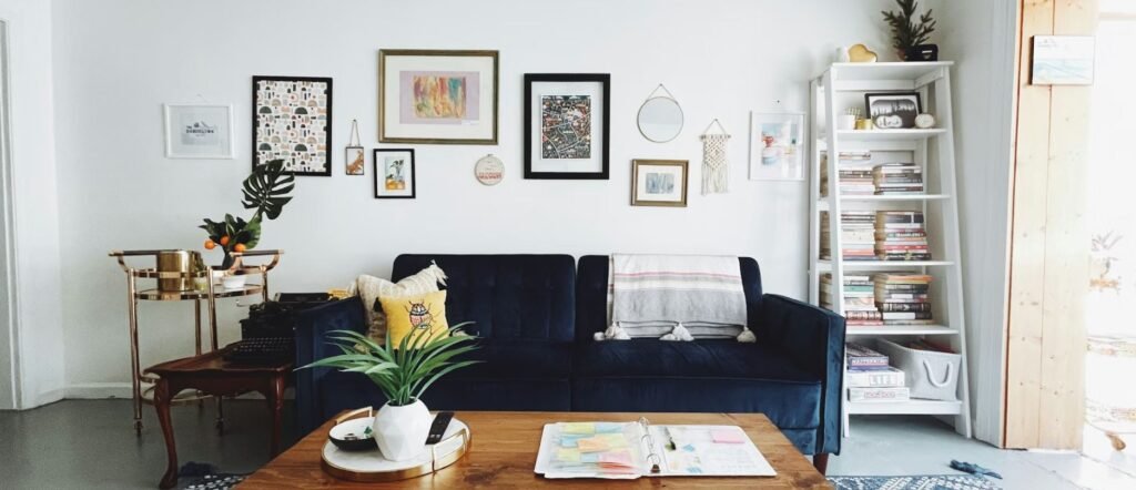 ΑΑΔΕ: Ποια ακίνητα που ενοικιάζονται μέσω Airbnb μπαίνουν στο «στόχαστρο» των ελέγχων – Όλα όσα πρέπει να γνωρίζετε