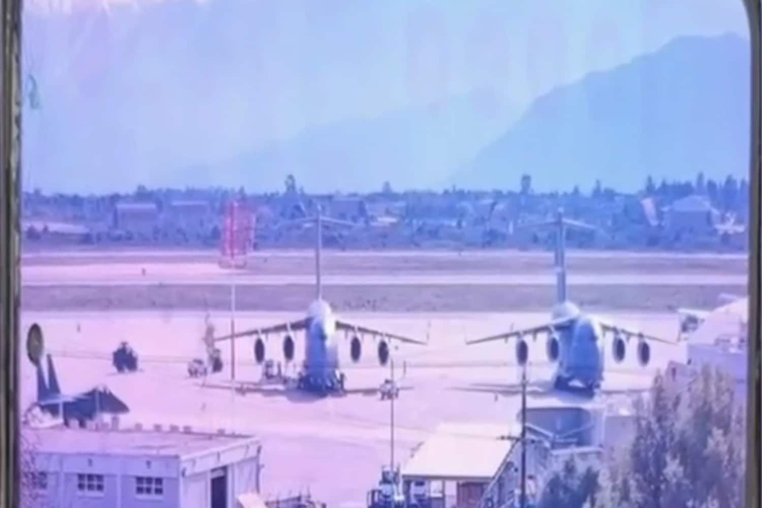 Σούδα: Φωτογραφίες Στρατιωτικών Μέσων στο Κινητό του Πολωνού που Είχε Συλληφθεί για Κατασκοπεία – Αεροπλάνα και Πλοία στο Φακό