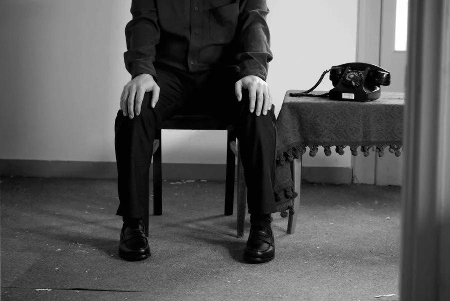 «Η Αλήθεια είναι» του Δημήτρη Δημητριάδη έρχεται στο Θέατρο 104