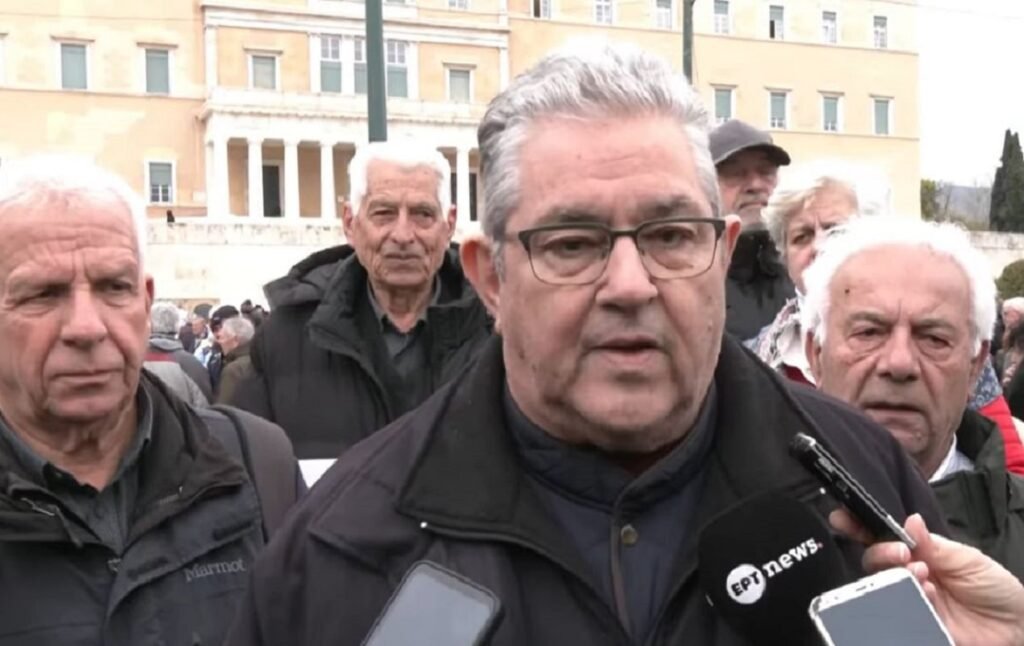 Δημήτρης Κουτσούμπας: Το ΚΚΕ Ολοψύχως Δίπλα στους Συνταξιούχους – Άμεση Δράση για την Ακρίβεια με Προτάσεις του ΚΚΕ