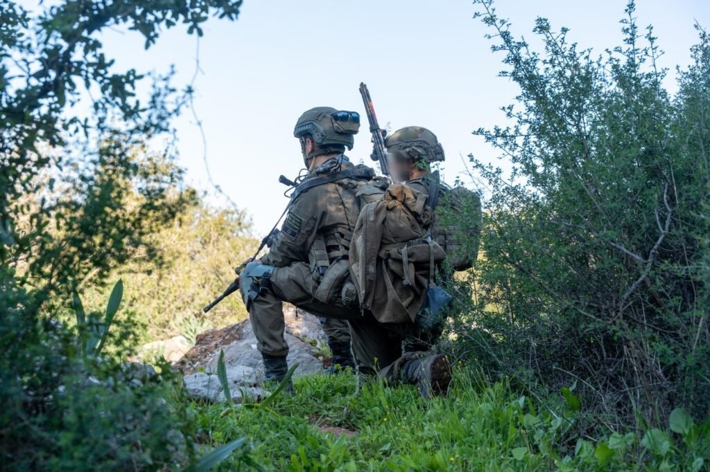 Επιχειρήσεις IDF στον Νότιο Λίβανο: Βαθιά Διείσδυση και Στόχος η «Νεκρή Ζώνη» – Αποκλειστική Ανταπόκριση με Φωτογραφίες & Βίντεο