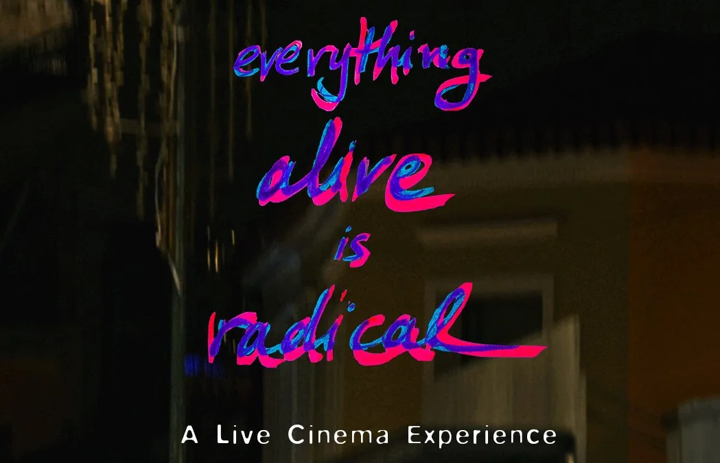 «Everything Alive is Radical»: Μια Ζωντανή Κινηματογραφική Περφόρμανς Συνδυάζει Μουσική και Εικόνα στο Newman