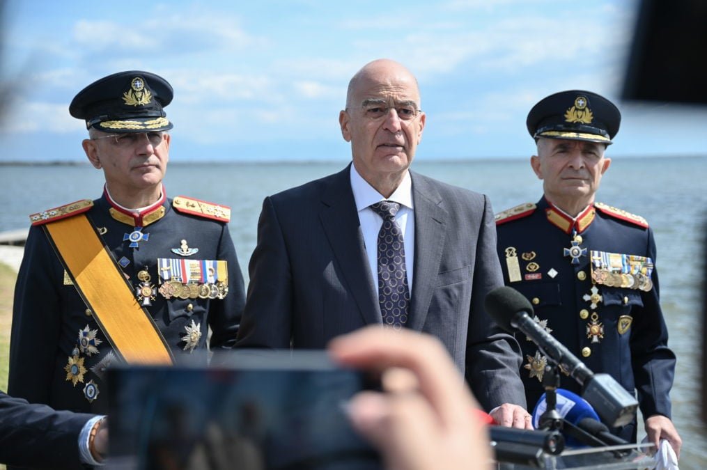 Δένδιας στο Μεσολόγγι: Η Ελευθερία Απαιτεί Ενότητα, Αντοχή και Προσήλωση σε Αρχές, με Έμφαση στην Ενίσχυση της Αποτρεπτικής Ισχύος