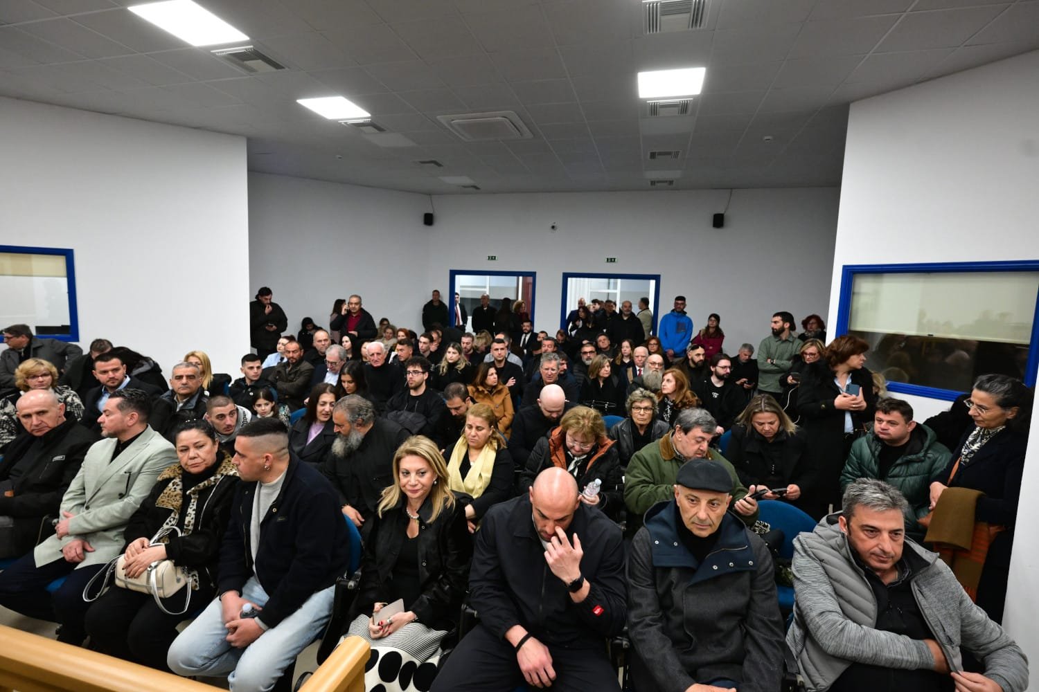 Δικαστική Αίθουσα Δίκης Τεμπών: Σταθερή Παραμένει η Απόφαση, Εξετάζεται Επέκταση Χωρητικότητας