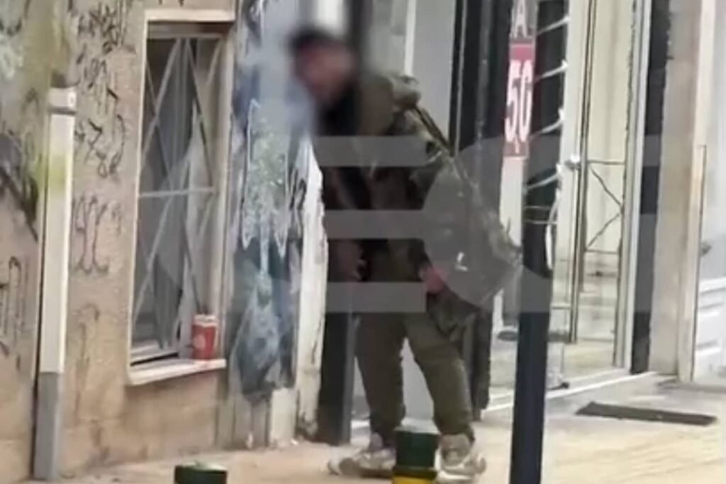 Ο «δράκος» του Περιστερίου σε βίντεο: Μαρτυρίες θυμάτων συγκλονίζουν