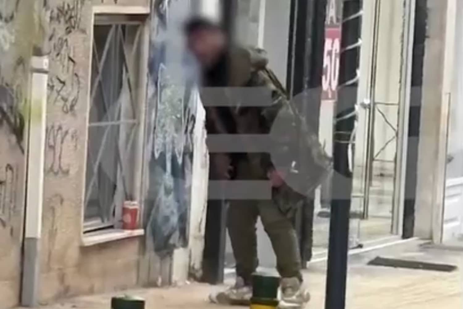 Ο «δράκος» του Περιστερίου σε βίντεο: Μαρτυρίες θυμάτων συγκλονίζουν