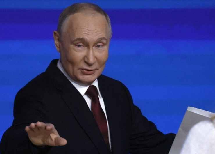 Το Κρεμλίνο διαψεύδει ότι ο Πούτιν ζήτησε οικονομική στήριξη από επιχειρηματίες για τον πόλεμο στην Ουκρανία