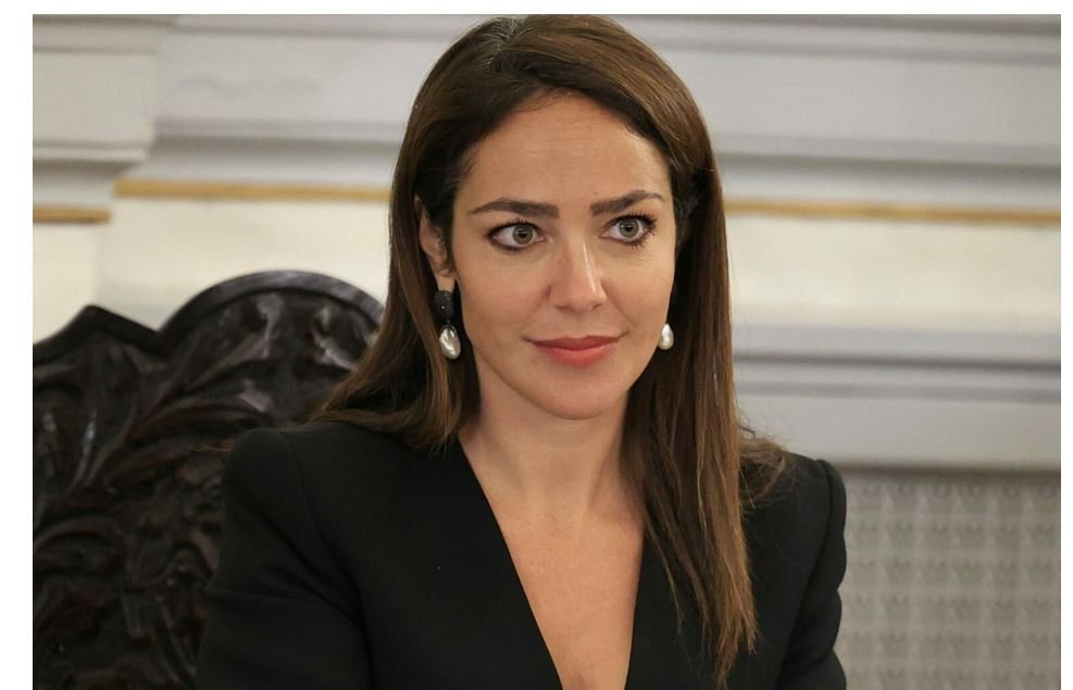 «Νταντάδες της Γειτονιάς»: Νέες εξελίξεις και λεπτομέρειες από την Υπουργό Δόμνα Μιχαηλίδου για την Κοινωνική Συνοχή και Οικογένεια