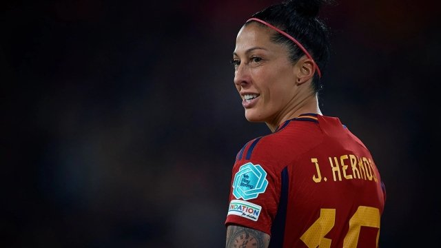 Τζένι Ερμόσο: Η Ονομασία Γηπέδου στη Μαδρίτη Τιμά μια Ποδοσφαιρική Θρυλική