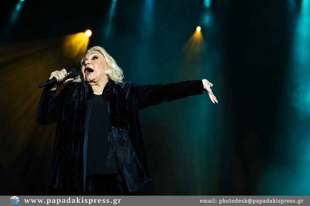 Ο Πολιτικός Κόσμος Αποχαιρετά την Εμβληματική Μαρινέλλα: «Έδωσε Φωνή σε Στιγμές Που Δεν Μπορούσαν να Εκφραστούν Αλλιώς»