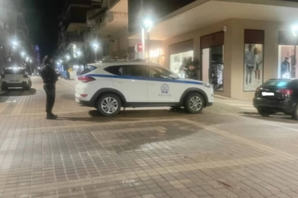 Σοκαριστικό περιστατικό στο Αγρίνιο: 16χρονος ξυλοκοπήθηκε και μαχαιρώθηκε στο πόδι από ομάδα νεαρών, έξι προσαγωγές από την ΕΛ.ΑΣ.