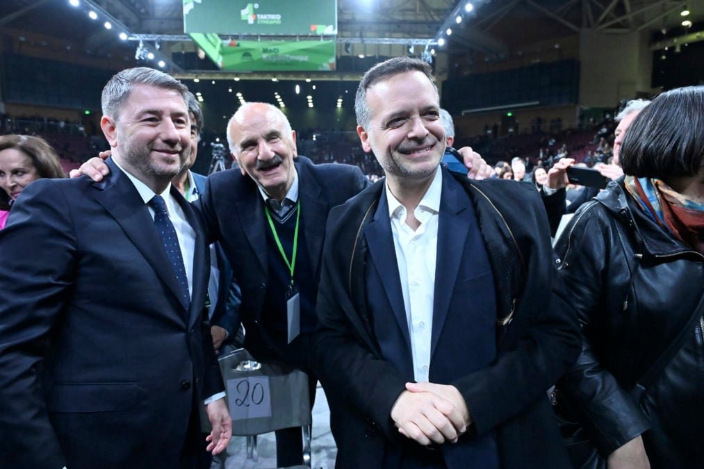 Ολοκληρώθηκε το Συνέδριο του ΠΑΣΟΚ: Μηνύματα Ενότητας και Σαφής Απόρριψη Συνεργασίας με τη ΝΔ – Εντατική Προετοιμασία για Εκλογικούς Στόχους