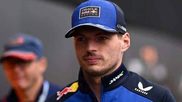 Μαξ Φερστάπεν αμφιβάλλει για το μέλλον του στη Formula 1: «Θα το σκεφτώ τις επόμενες εβδομάδες, η ζωή δεν είναι μόνο η Formula 1»