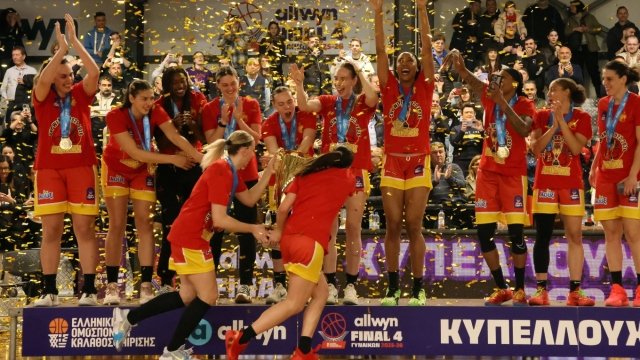 Συγκλονιστική Νίκη: Ο Αθηναϊκός Στέφθηκε Κυπελλούχος Ελλάδος Μπάσκετ Γυναικών μετά από εμφατική επικράτηση (Βίντεο)