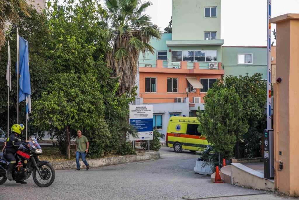 Πάτρα: Εισαγγελία Πύργου Διατάσσει Αστυνομική Φύλαξη για 10 Μηνών Βρέφος στο «Καραμανδάνειο»