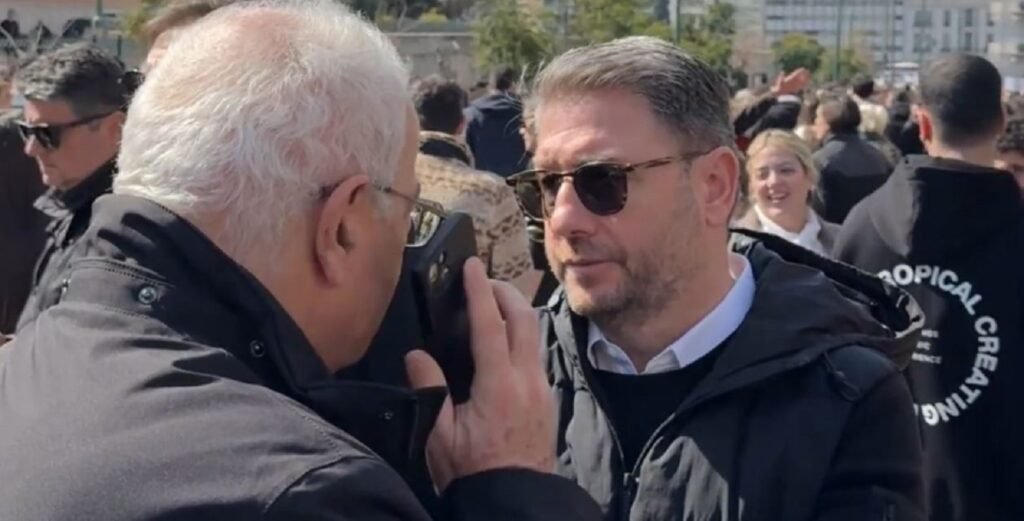 Νίκος Ανδρουλάκης στο Σύνταγμα: Τιμήθηκε η μνήμη των θυμάτων των Τεμπών σε μεγάλη συγκέντρωση