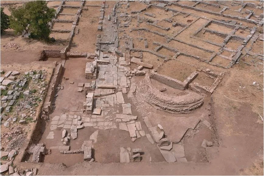 Συναρπαστικά Ευρήματα από την Ανασκαφή στους Φιλίππους το 2025: Νέες Αποκαλύψεις από το ΑΠΘ