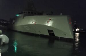 Φρεγάτες «Κίμων» και «Ψαρά» στο Ναύσταθμο Σαλαμίνας: Στήριξη Κύπρου λόγω εξελίξεων, δείτε πλάνα απόπλου