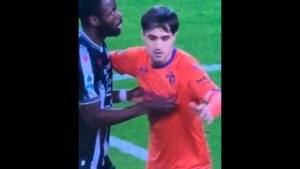 Ιταλία: Το Απρόοπτο Παιχνίδι του Κίναν Ντέιβις και η Σίγουρη Νίκη της Ουντινέζε επί της Φιορεντίνα (Βίντεο)