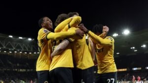 Σοκ στο Μολινό: Η Γουλβς επικρατεί 2-1 της Λίβερπουλ και δυσκολεύει την πορεία της για το Champions League