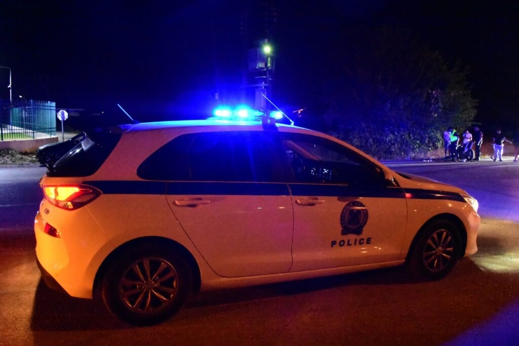 Τρομακτικό Εύρημα στην Κομοτηνή: Σκύλος Βρέθηκε Κρεμασμένος από Δέντρο