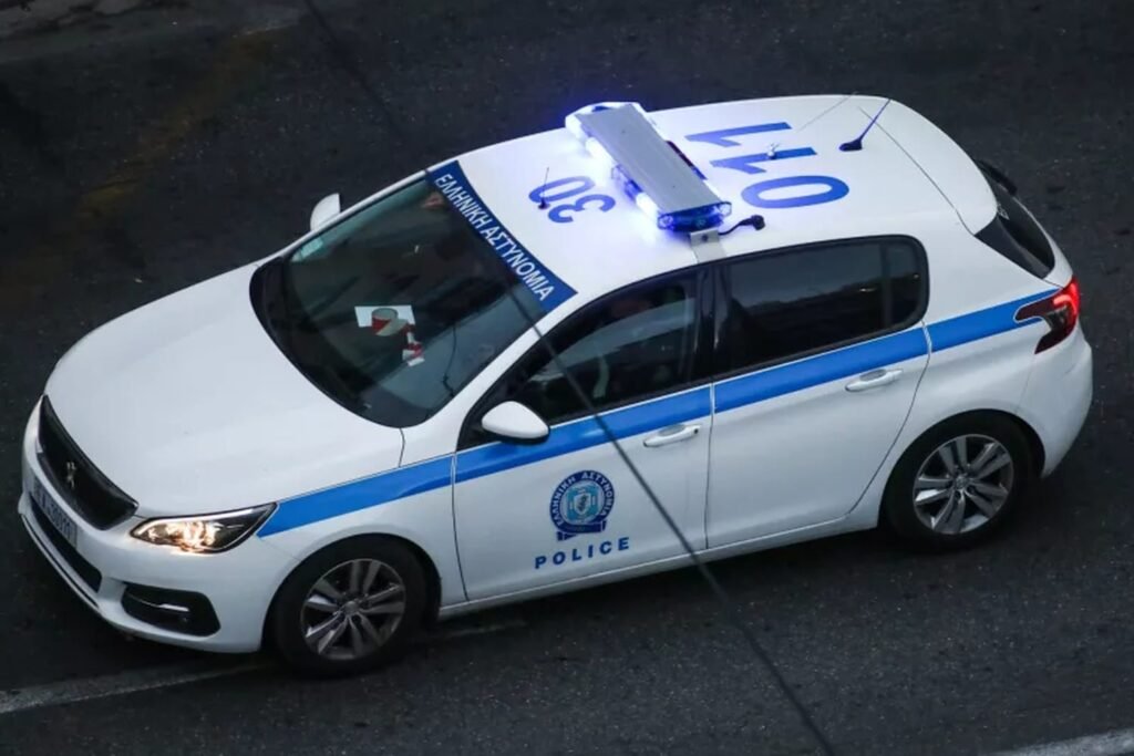 Συλλήφθησαν δύο διακινητές παράνομων μεταναστών στον Έβρο και τη Ροδόπη