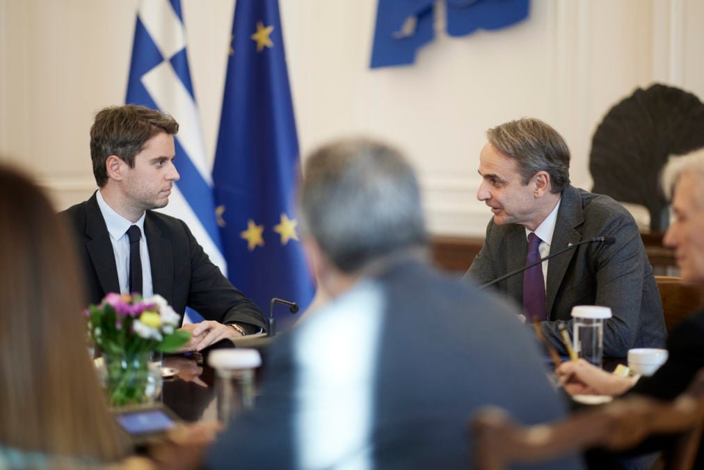 Νέα Ελληνογαλλική Συνεργασία: Ο Κυριάκος Μητσοτάκης υποδέχθηκε τον Γκαμπριέλ Ατάλ – Αναλυτικά όσα ειπώθηκαν