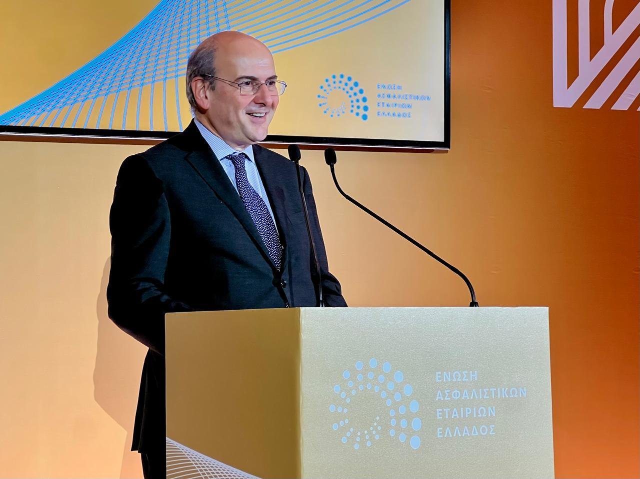 Ελλάδα Χωρίς Ανασφάλιστα Οχήματα: Ιστορική Επιτυχία στην Οδική Ασφάλεια και Δικαιοσύνη