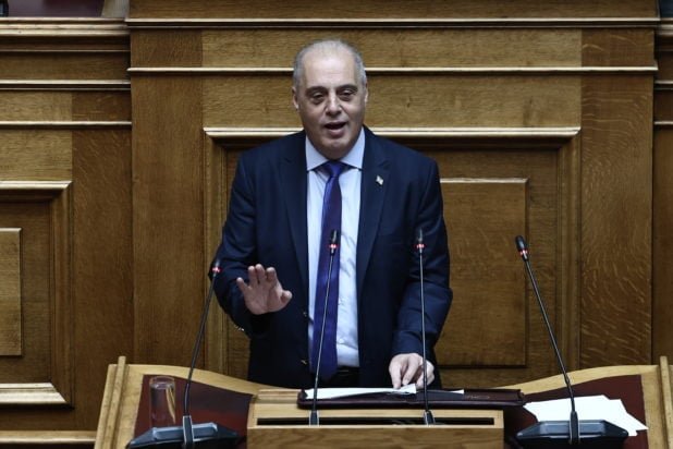 Κυριάκος Βελόπουλος: Το Εθνικό Συμφέρον Πρέπει να Καθορίζει τη «Σωστή Πλευρά της Ιστορίας»