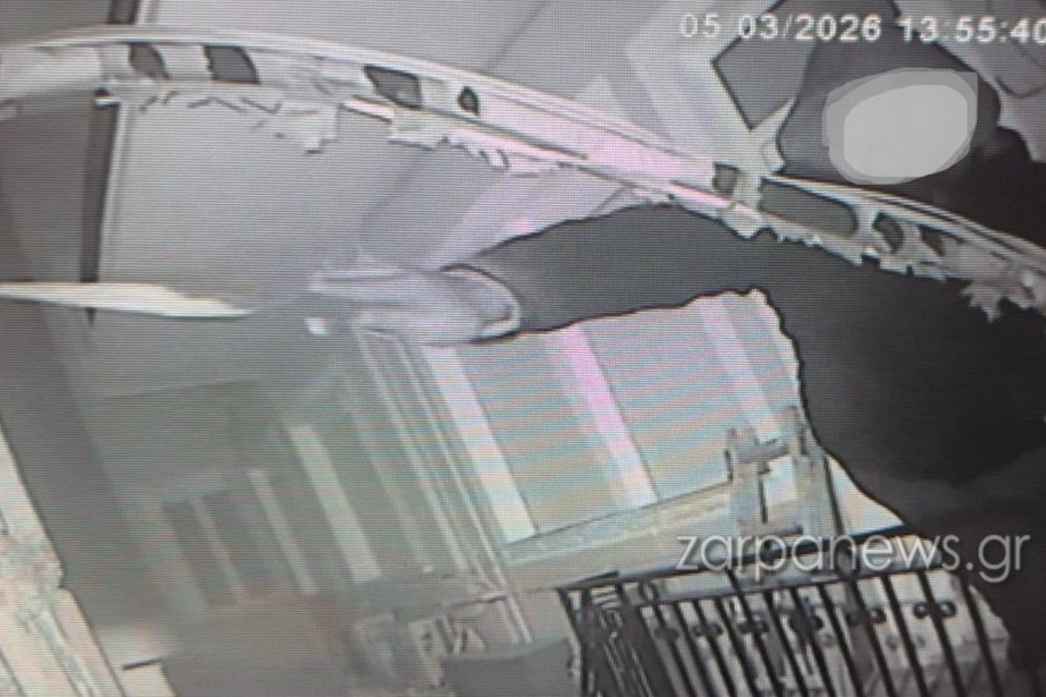 Χανιά: Διαρρήκτης «χτυπά» ιατρείο καρδιολόγου – Δείτε βίντεο  – Lawandorder.gr