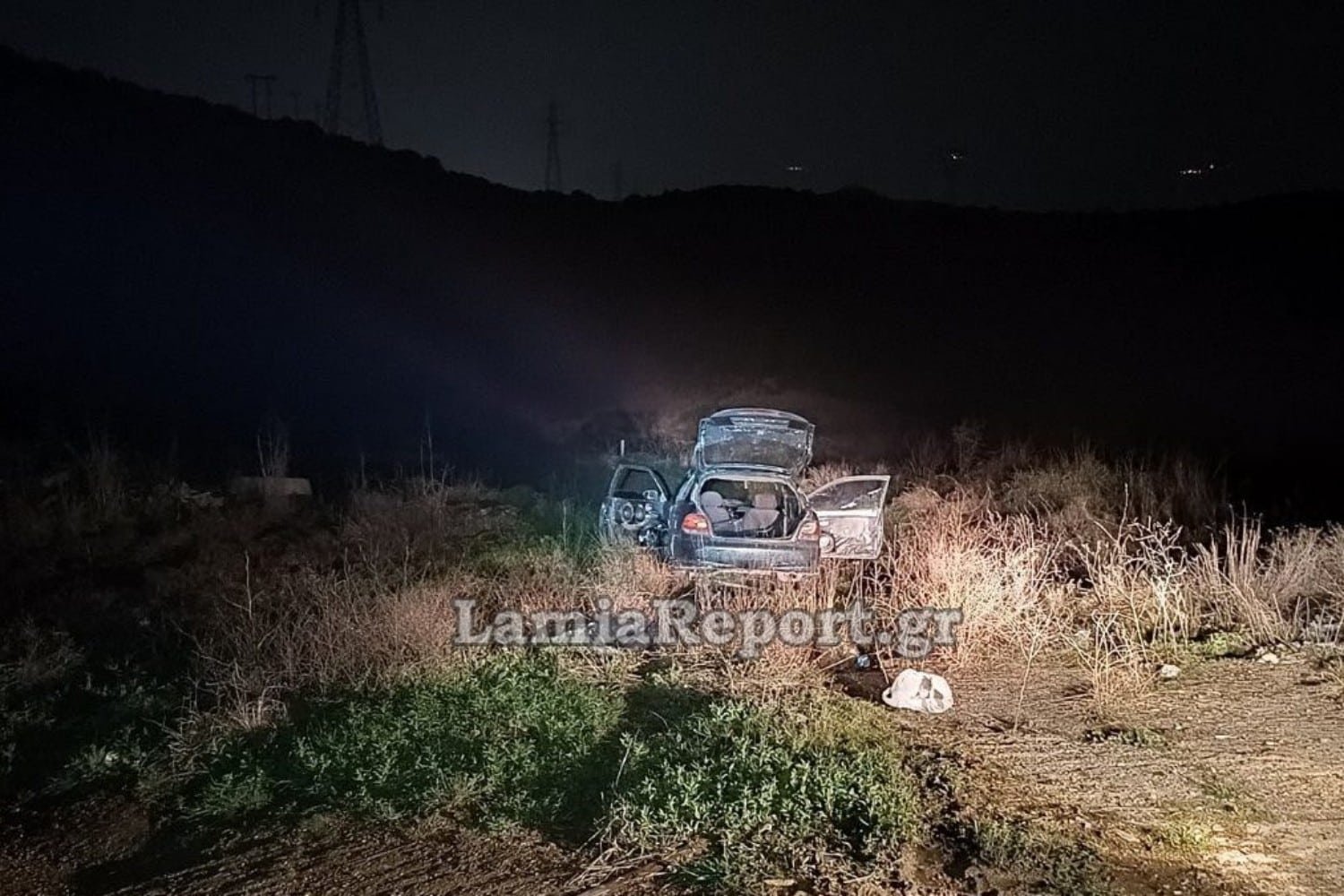 Σοβαρό περιστατικό στη Λαμία: Άγρια καταδίωξη Ρομά μετά από κλοπή, εγκατέλειψαν το όχημα κοντά σε καταυλισμό και εξαφανίστηκαν