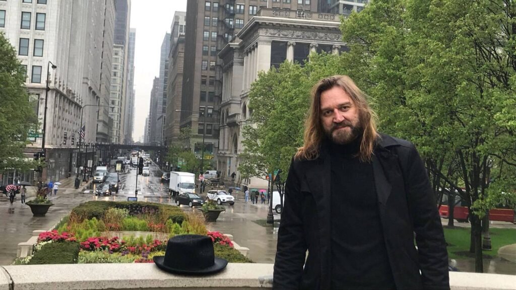 Μιχάλης Πατένταλης: Αποσύρεται από την Επιτροπή Διεύρυνσης του ΠΑΣΟΚ, Διαψεύδοντας την Συμμετοχή του – «Ξαφνικά βρέθηκε το όνομά μου σε μια λίστα»