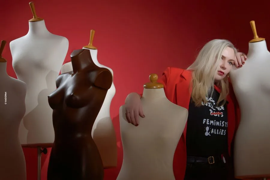 «Της Γυναίκας Σου Η Καρδιά»: Η Ρίτα Αντωνοπούλου Επιστρέφει με Μια Συγκλονιστική Παράσταση στο Σταυρό του Νότου