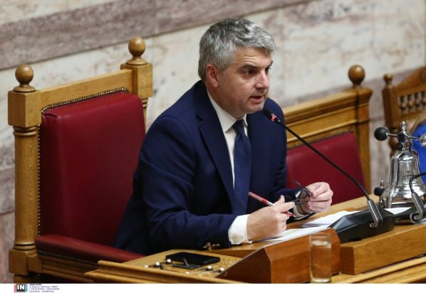 Οδυσσέας Κωνσταντινόπουλος: Η πρώτη αντίδραση για τη διαγραφή του – «Το τελευταίο καταφύγιο μιας φοβικής ηγεσίας»