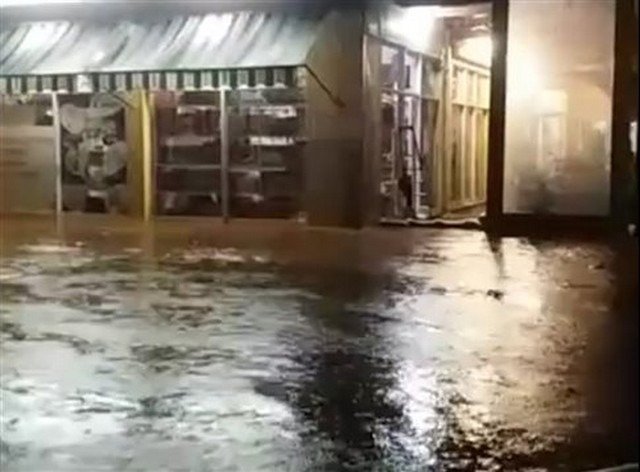 Ελλάδα υπό την «επίθεση» της κακοκαιρίας: Βροχές, καταιγίδες και ισχυροί άνεμοι για σήμερα